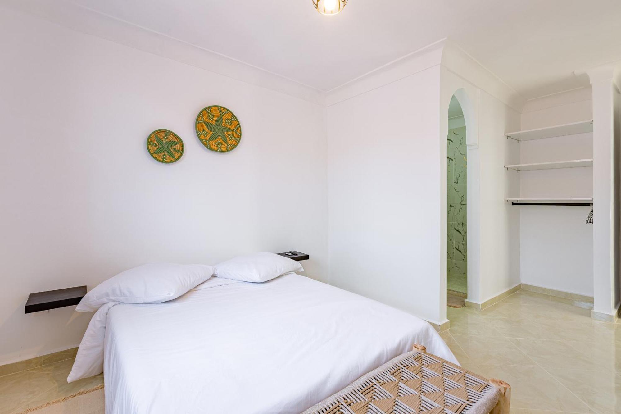 Riad Dar Juma, Suites & Appartements, Spa & Piscine Chauffee Marrakesh Esterno foto