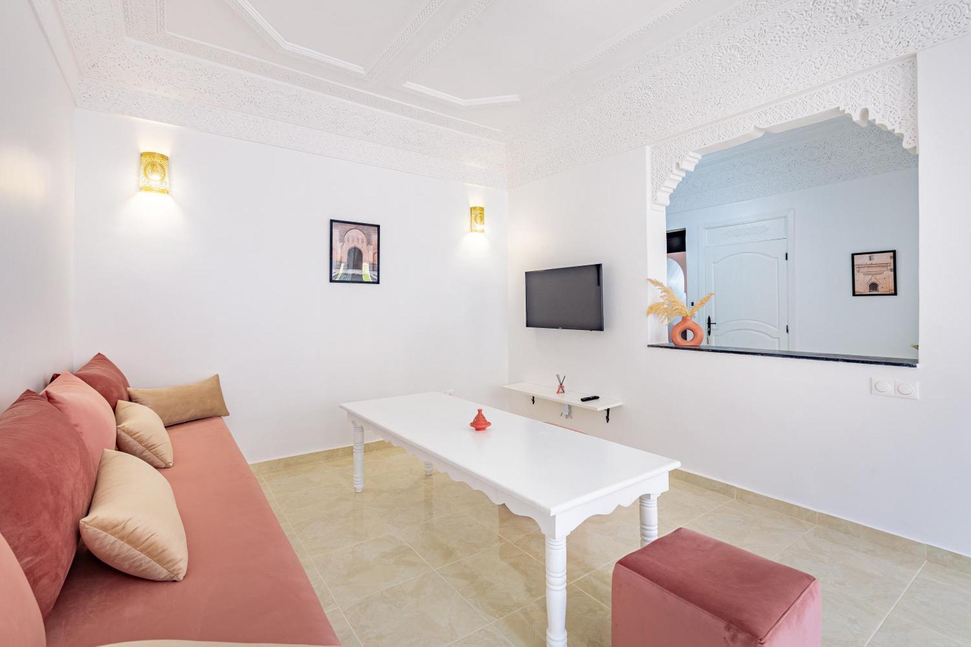Riad Dar Juma, Suites & Appartements, Spa & Piscine Chauffee Marrakesh Esterno foto